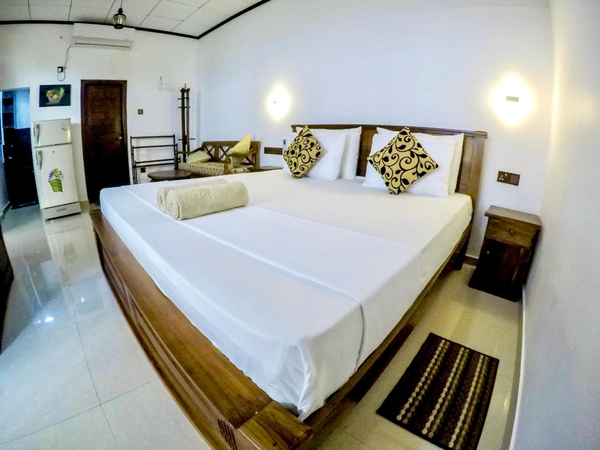 The Nook Hotel Hikkaduwa Kültér fotó